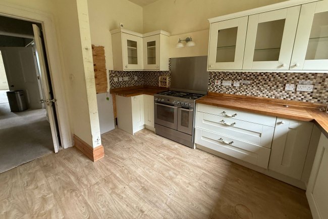 Penton Lodge, Penton Mewsey, Andover, Hampshire SP11 0RD 5