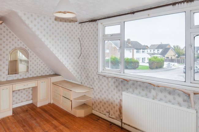 11 Thames Close, Bulkington, Bedworth, Warwickshire, CV12 9QF 4