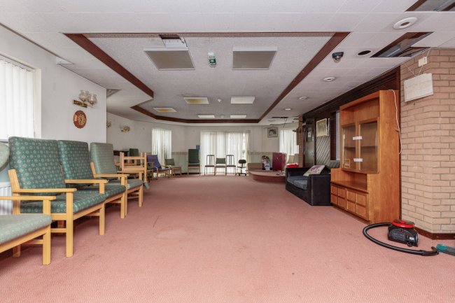 Verdon Court, Bishops Orchard, Farnham Royal, Slough SL2 3AB 3