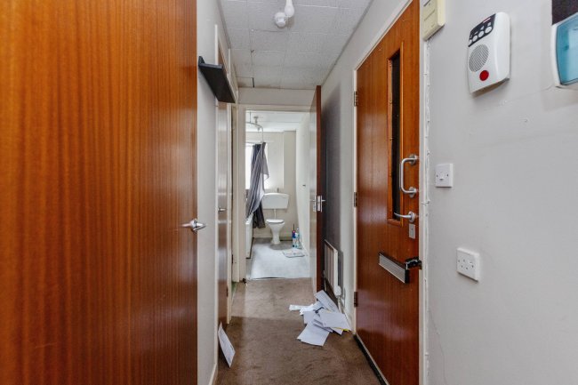 Verdon Court, Bishops Orchard, Farnham Royal, Slough SL2 3AB 3