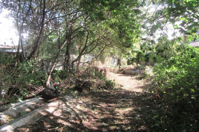 28 Oakley Road, Luton, LU4 9PU 5