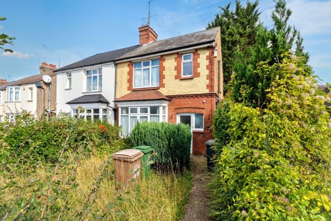 30 Oakley Road, Luton, LU4 9PU 6