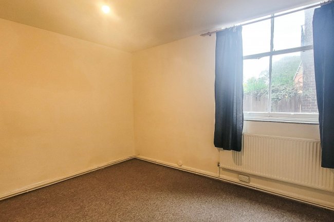 Flats 1 - 4, Newton Rise, 120 Brook Lane, Chester, Cheshire, CH2 2EU 5