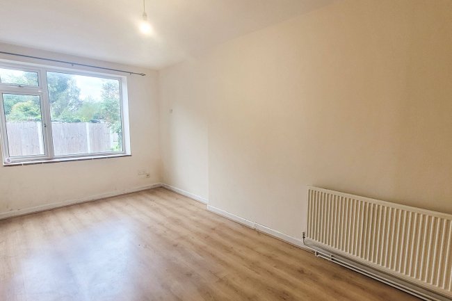 Flats 1 - 4, Newton Rise, 120 Brook Lane, Chester, Cheshire, CH2 2EU 5