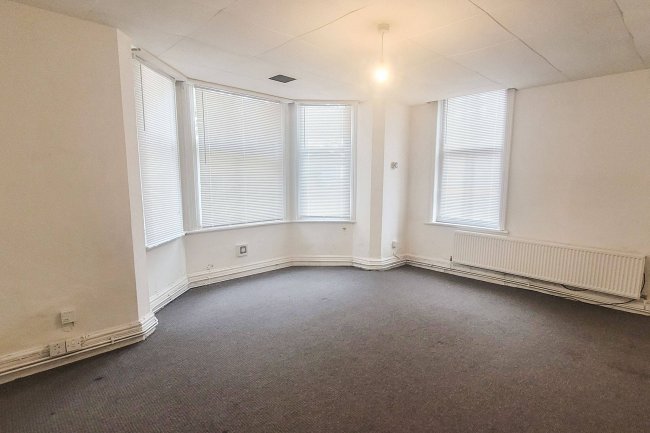 Flats 1 - 4, Newton Rise, 120 Brook Lane, Chester, Cheshire, CH2 2EU 5