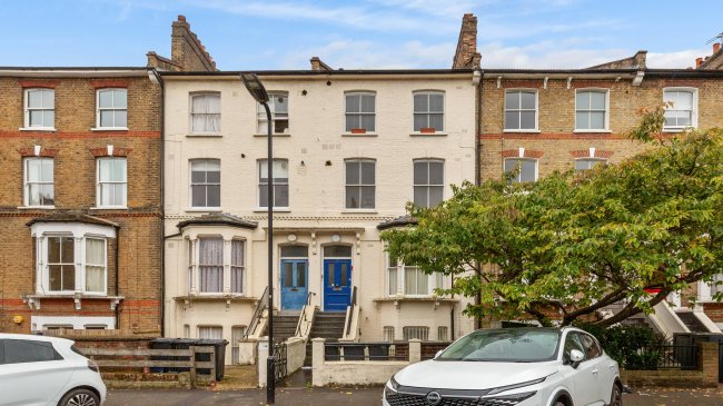 50B Colvestone Crescent, Hackney, London E8 2LH 7
