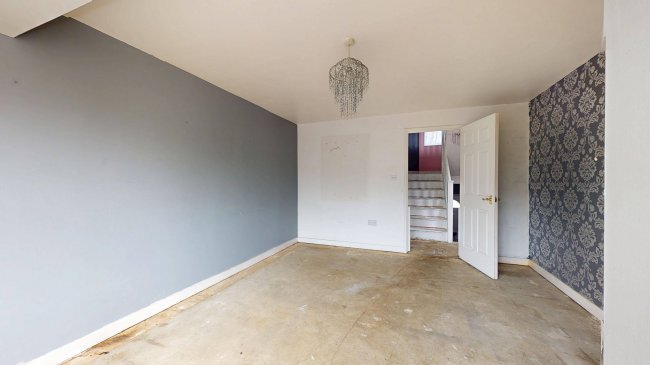 14 Silver Birch Avenue, Chingford, London, E4 8YT 9