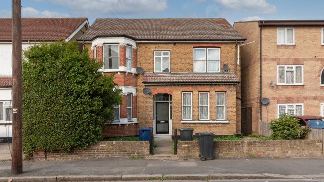 Flat 21C Osterley Park Road, Southall, UB2 4BL 2