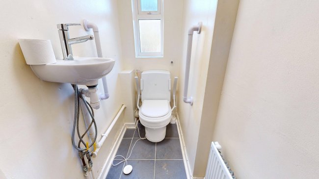 4 Sydney Road, Feltham, TW14 9BF 2