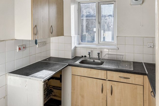 135 Chestnut Road, Vange, Basildon, Essex, SS16 4TD 8