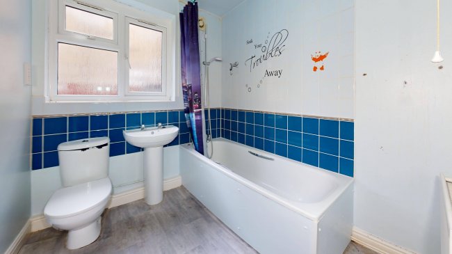 Flat 1, 75 Regina Road, Southall, UB2 5PW 3