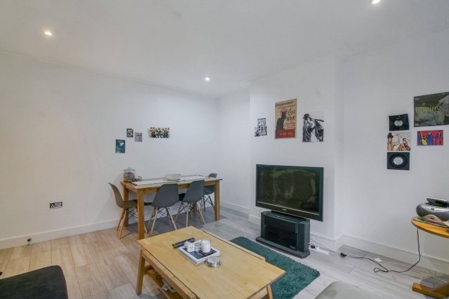 95 Chambers Lane, Willesden, London NW10 2RN 10