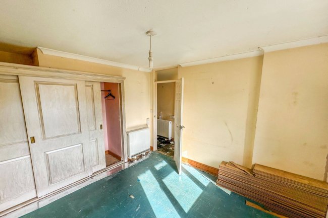 8 Harris Road, Ashton Keynes, Wiltshire, SN6 6PQ 2