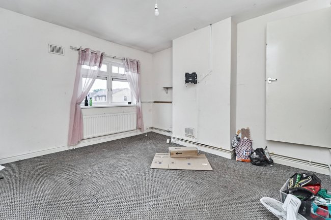 31 Booth Street, Darlaston, Wednesbury, West Midlands, WS10 8JB 6
