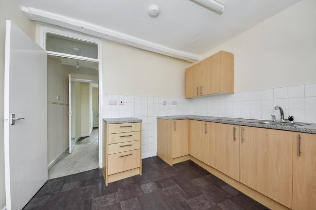 6 Lower Rushall Street, Walsall, West Midlands, WS1 2AA 7