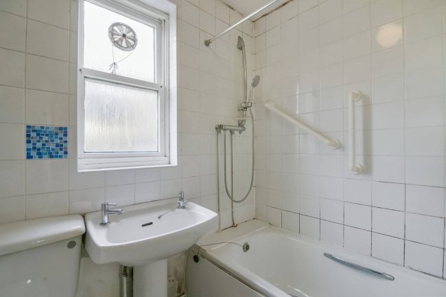 14 Aberavon Road, Bow, London, E3 5AR 5