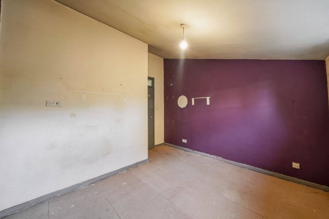 4 Bradbury Close, Southall, Middlesex, UB2 4JZ 10