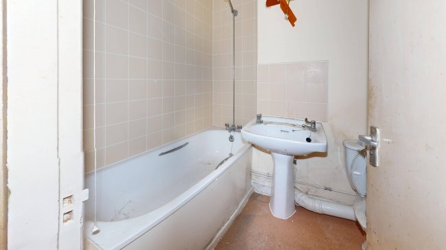 Flat 66A & 66B Rectory Road, Stoke Newington, London, N16 7SH 3