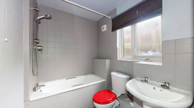 Flat 31, Cotton Avenue, Acton, London, W3 6YE 13