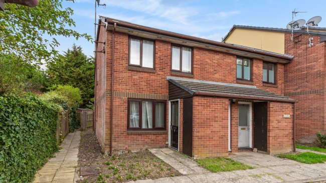 Flat 31, Cotton Avenue, Acton, London, W3 6YE 13