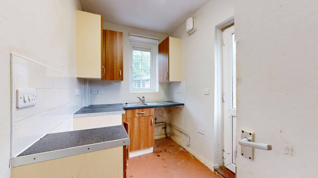 151 Westway, Shepherds Bush, London, W12 0SD 10