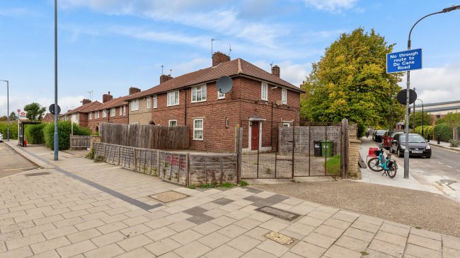 151 Westway, Shepherds Bush, London, W12 0SD 10