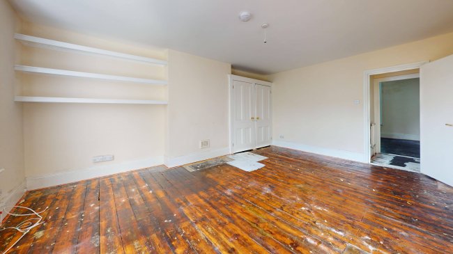 Flat B, 8 Pemberton Gardens, Upper Holloway, London N19 5RU 1