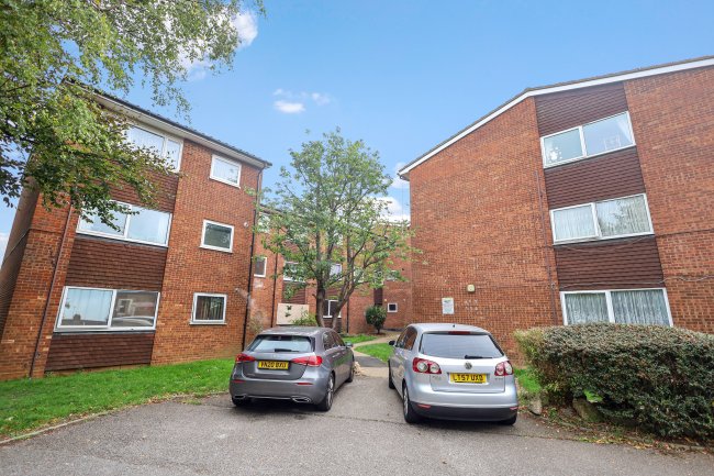 Flat 7 Anvil Court, Marsh Road, Luton, Bedfordshire, LU3 2RB 93