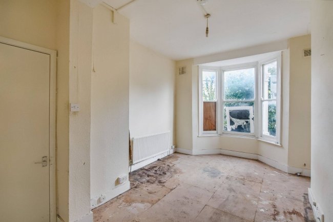 Flat A and B, 3 Frith Road, Leytonstone E11 4EX 8