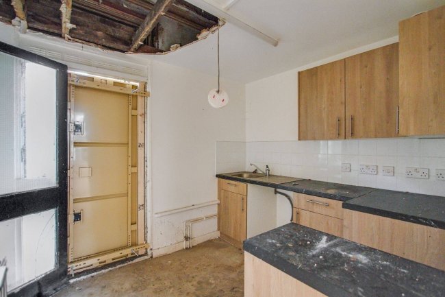 Flat A and B, 3 Frith Road, Leytonstone E11 4EX 8