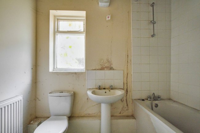 Flat A and B, 3 Frith Road, Leytonstone E11 4EX 8