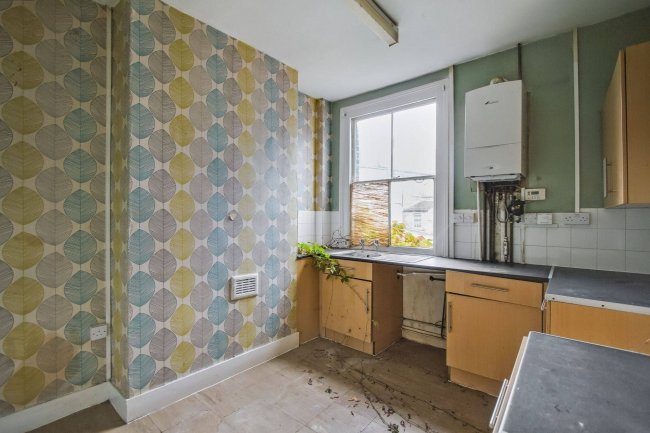 Flat A and B, 3 Frith Road, Leytonstone E11 4EX 8