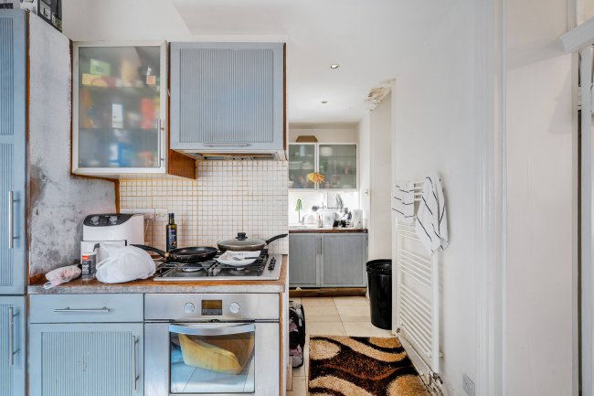 Flat 19, Cunningham Court, Maida Vale, London, W9 1AE 9