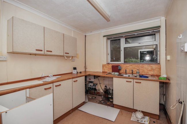 1 Festival Homes, March PE15 8AT 9