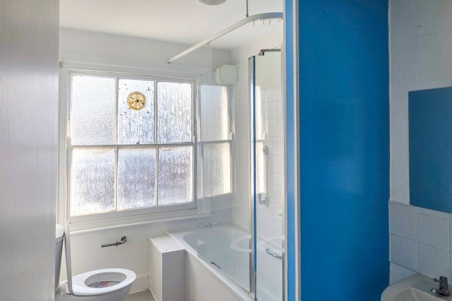 24c Moorhouse Road, Notting Hill, London W2 5DJ 4