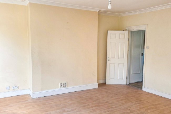 24c Moorhouse Road, Notting Hill, London W2 5DJ 4