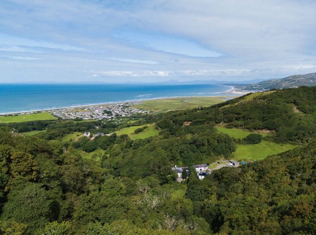 Panteinion Hall, Ffordd Panteinion, Friog, Fairbourne, Gwynedd, LL38 2TJ 9