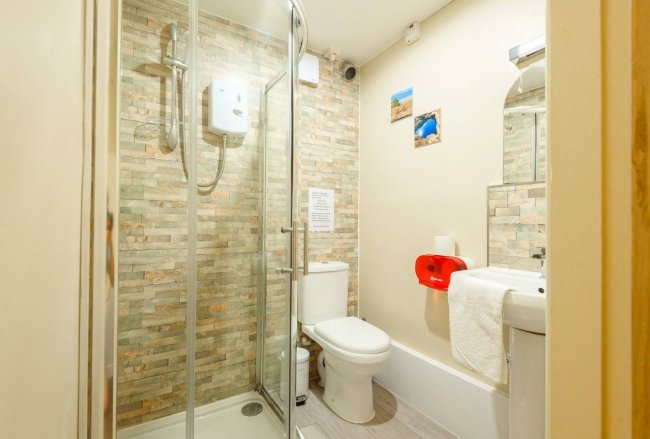 Panteinion Hall, Ffordd Panteinion, Friog, Fairbourne, Gwynedd, LL38 2TJ 9