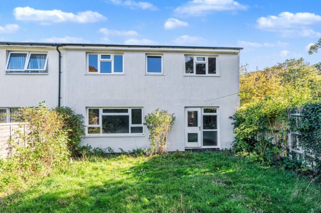 101 Aysgarth, Bracknell, Berkshire, RG12 8SF 3