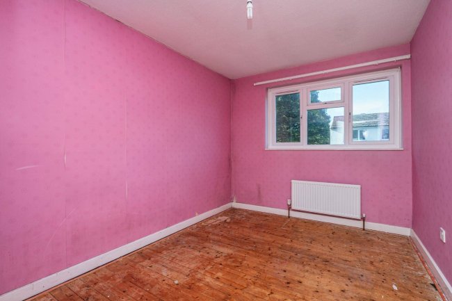 101 Aysgarth, Bracknell, Berkshire, RG12 8SF 3