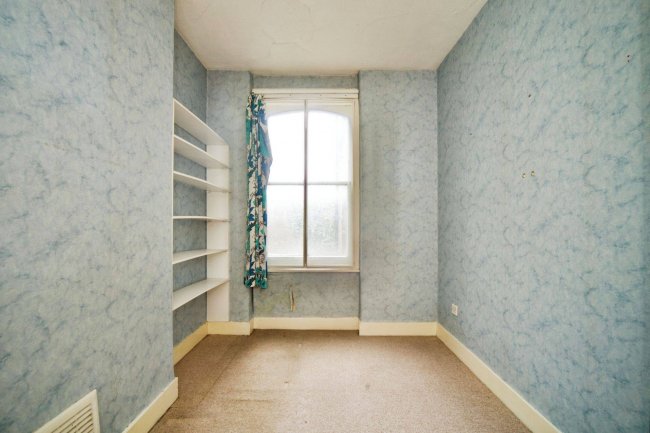 Flat 2, 126 Fleet Road, Hampstead Heath, London, NW3 2QX 80