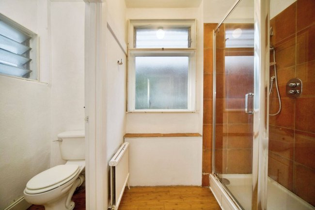 Flat 2, 126 Fleet Road, Hampstead Heath, London, NW3 2QX 80