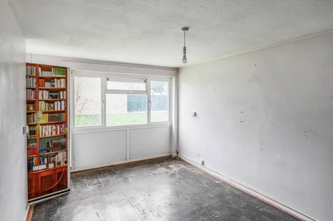 10 The Firs, Chippenham, Wiltshire, SN14 0PG 3