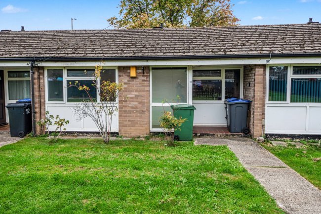 10 The Firs, Chippenham, Wiltshire, SN14 0PG 3