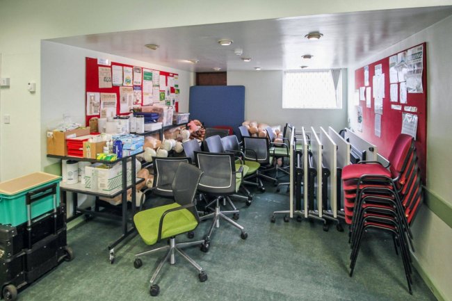 Barford House, The Hornet, Chichester PO19 7JR 3