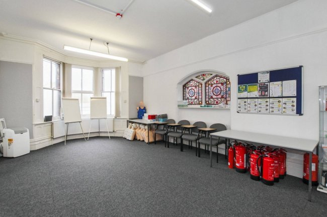 38 St Pauls Street, Crewe CW1 2QA 4