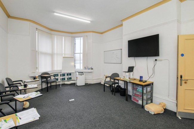 38 St Pauls Street, Crewe CW1 2QA 4