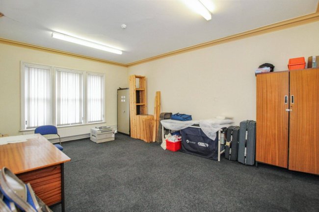 38 St Pauls Street, Crewe CW1 2QA 4