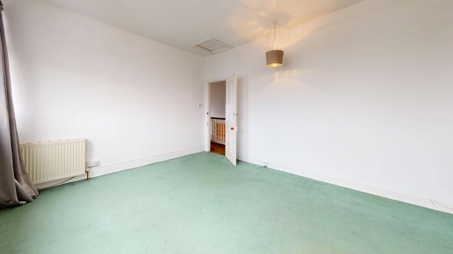 13 Princes Avenue, Muswell Hill, London N10 3LS 2