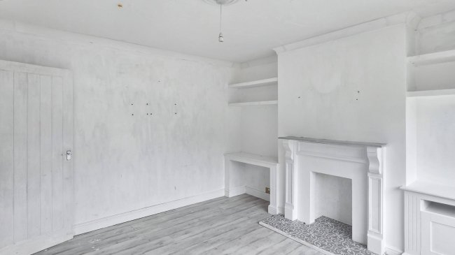 176 Pinewood Green, Iver, Buckinghamshire, SL0 0QJ 2